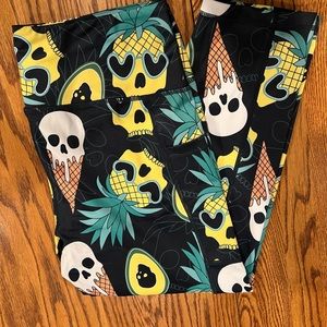 CVG Ice Cream Skulls Capri Leggings